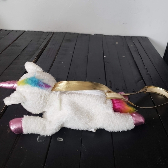 Magic Time Fuzzy White Unicorn Purse Little Girl Toddler Bag - Picture 6 of 9